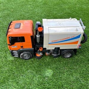 Bruder Street Cleaning Toy Truck - Orange and White